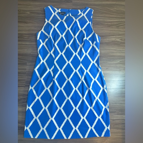 Alyx Dresses & Skirts - ALYX Dress Blue White Geometric Sheath Dress Size 16 Sleeveless Stretch